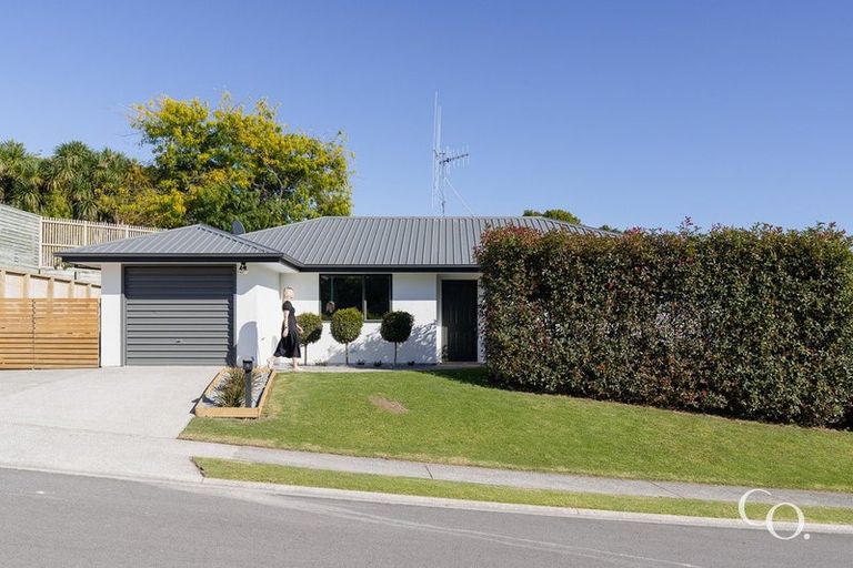 Photo of property in 6 Avon Rise, Welcome Bay, Tauranga, 3112