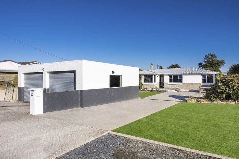 Photo of property in 32 Constitution Avenue, Milton, 9220