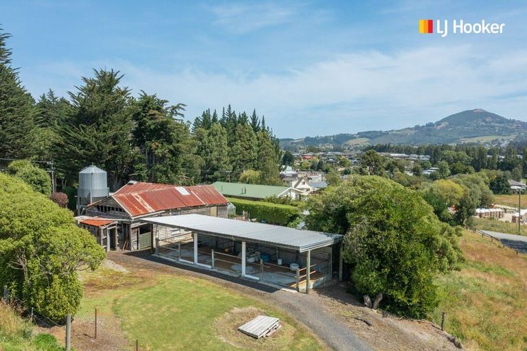 Photo of property in 4 Mcmeakin Road, Abbotsford, Dunedin, 9018