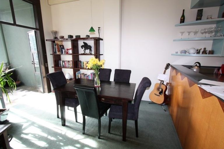 Photo of property in Dominion Apartments, 11/80 Victoria Street, Wellington Central, Wellington, 6011