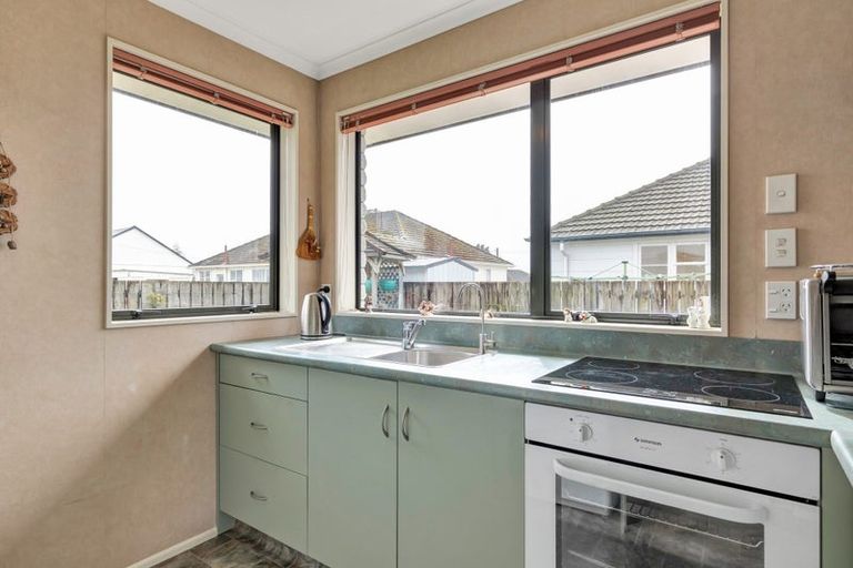 Photo of property in 10 Curtis Street, Stratford, 4332