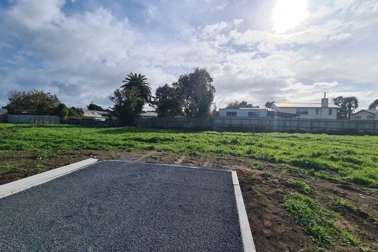 Photo of property in 81 Whitcombe Road, Opunake, 4616