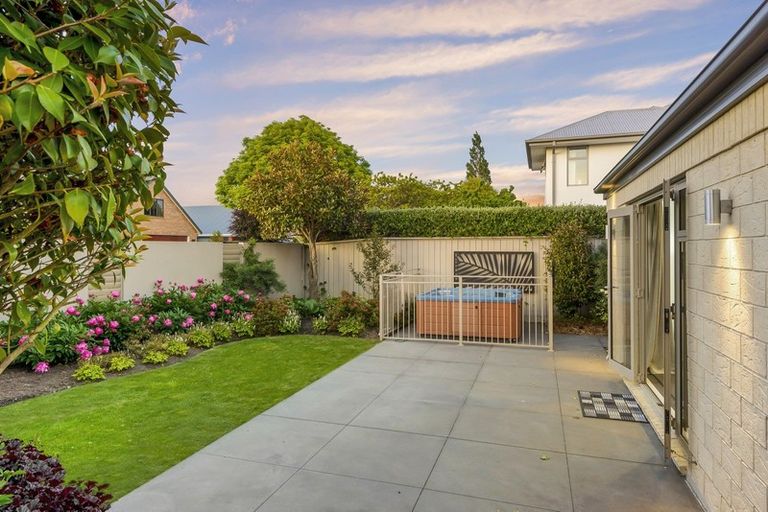 Photo of property in 1 Richard Seddon Drive, Northwood, Christchurch, 8051