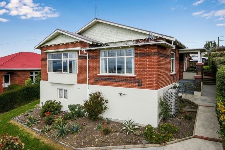 Photo of property in 59 Forfar Street, Clyde Hill, Dunedin, 9011