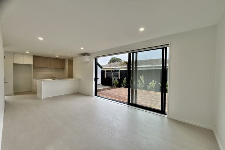 Photo of property in 1/51 Laurence Street, Waltham, Christchurch, 8011
