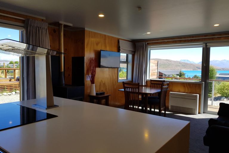 Photo of property in 5 Rankin Rise, Lake Tekapo, 7999