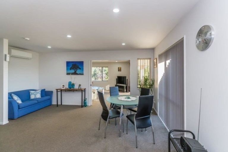 Photo of property in 38 Saint Laurent Way, Ohau, Levin, 5570