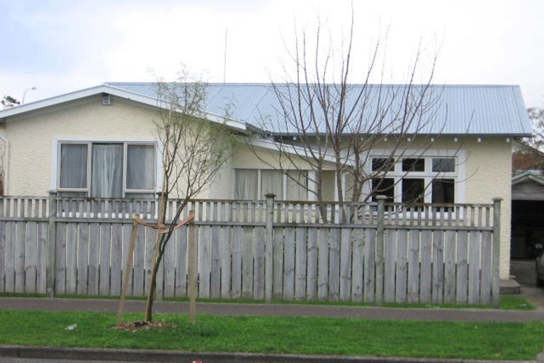 Photo of property in 23 Waldegrave Street, Palmerston North, 4410