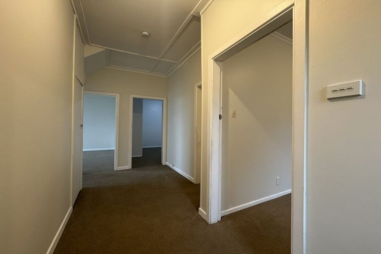 Photo of property in 69 Duncan Terrace, Kilbirnie, Wellington, 6022