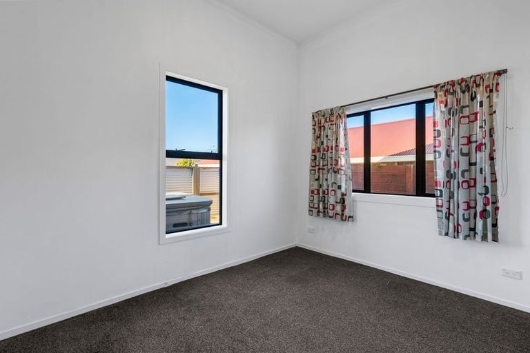 Photo of property in 37 Grove Street, Saint Kilda, Dunedin, 9012