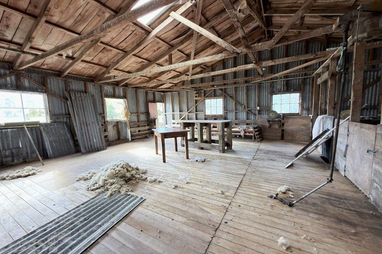 Photo of property in 226 Mokoreta-tahakopa Road, Mokoreta, Wyndham, 9892