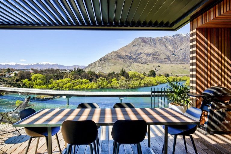 Photo of property in 13 Old Homestead Place, Kawarau Falls, Queenstown, 9300