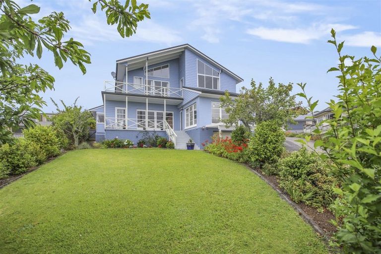 Photo of property in 12 Bilkey Avenue, Pukekohe, 2120