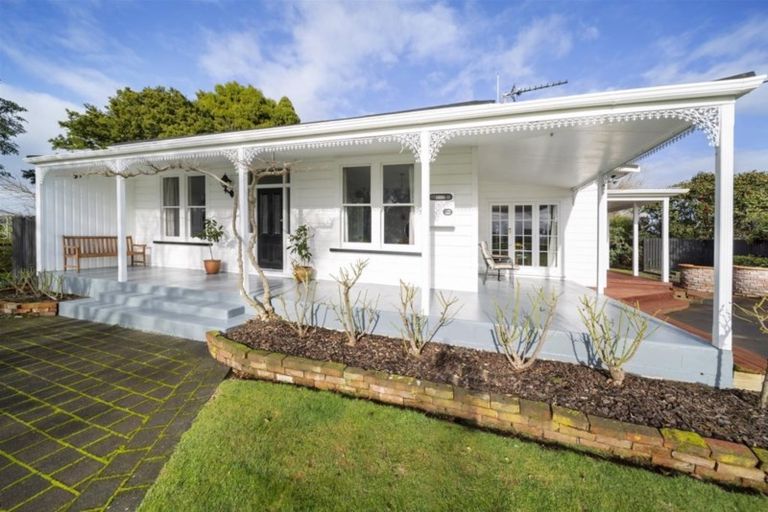 Photo of property in 314 Austin Road, Normanby, Hawera, 4673