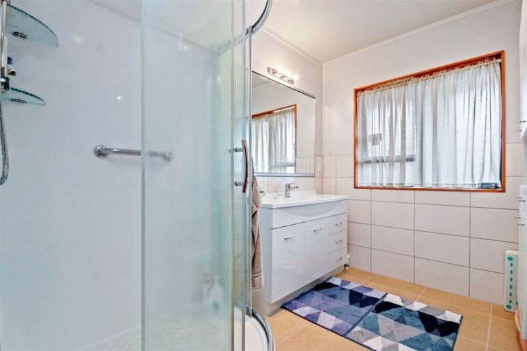 Photo of property in 6b Reidy Place, Pukekohe, 2120