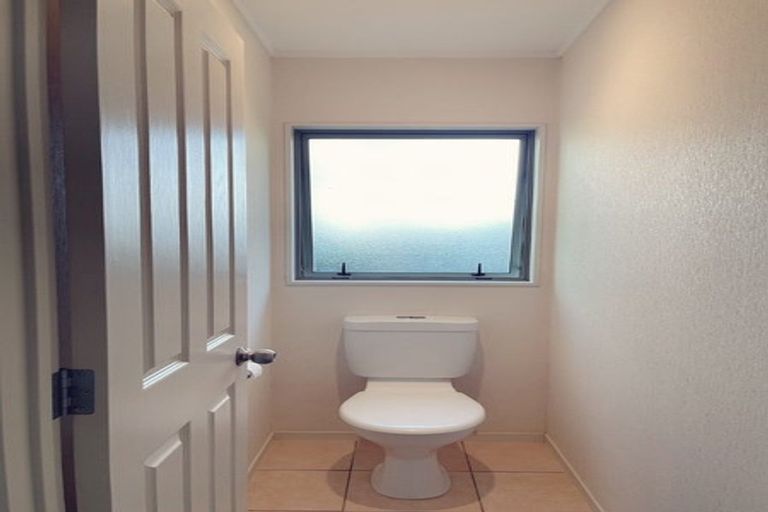 Photo of property in 2/3 Inagh Close, Dannemora, Auckland, 2016