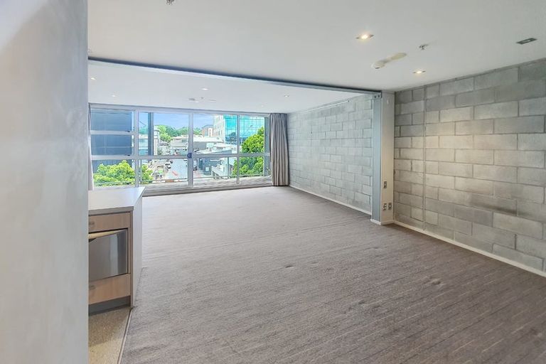 Photo of property in 1/143g Carlton Gore Road, Newmarket, Auckland, 1023