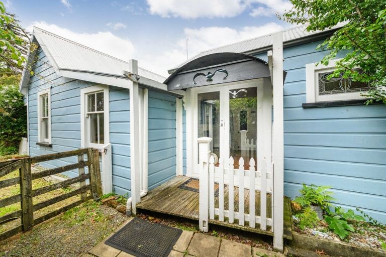 Photo of property in 211 Cambridge Avenue, Ashhurst, 4810