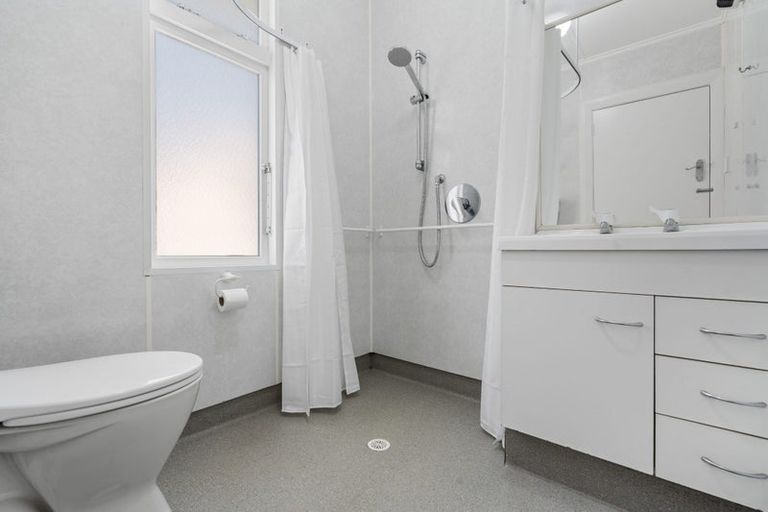 Photo of property in 2 Lombardy Street, Ocean Grove, Dunedin, 9013