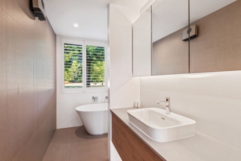 Photo of property in 44 Johns Road, Belfast, Christchurch, 8051