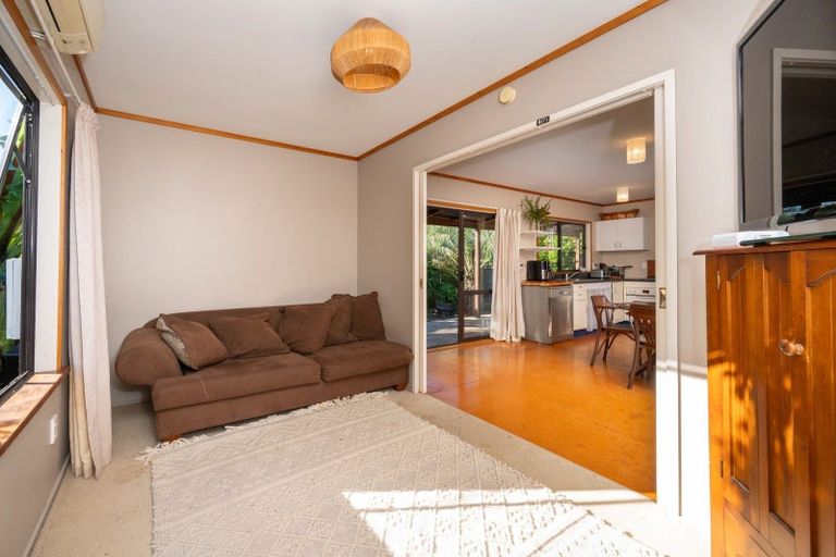 Photo of property in 28 Cedar Road, Te Awanga, 4102