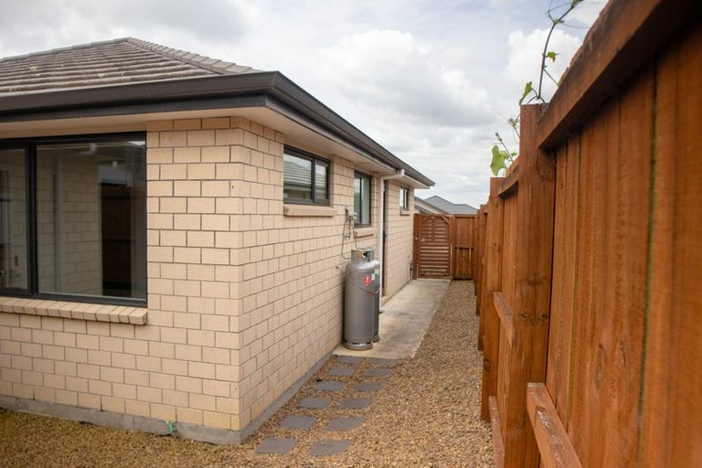 Photo of property in 25 Rainsford Road, Pukekohe, 2120