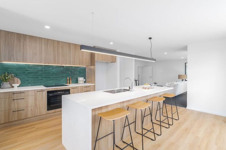 Photo of property in 32 Derbridge Street, Woodend, 7610