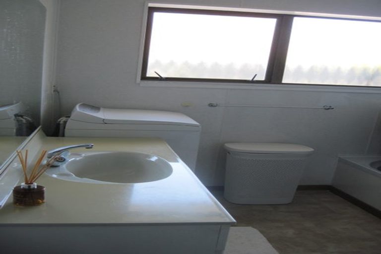 Photo of property in 9 Beechwood Close, Paraparaumu Beach, Paraparaumu, 5032