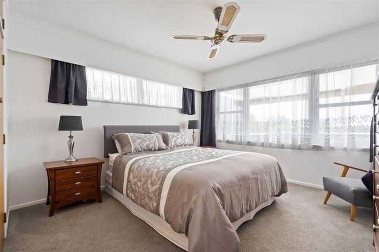 Photo of property in 15 Old Onerahi Road, Onerahi, Whangarei, 0110