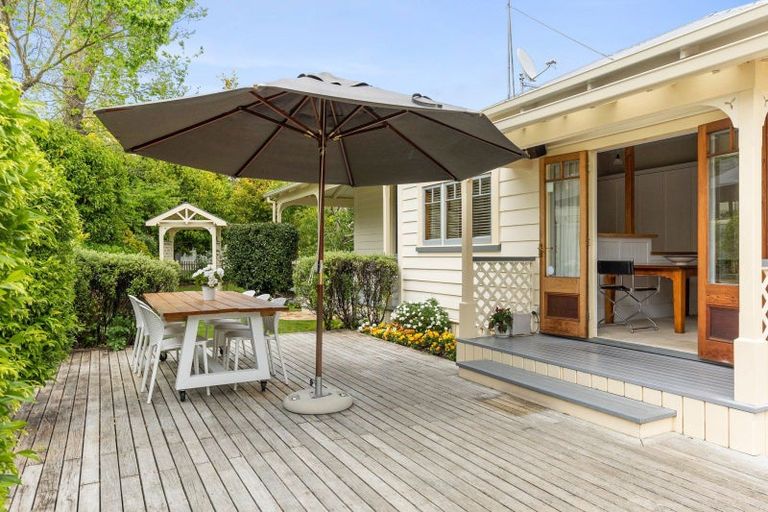 Photo of property in 88 Princes Street, Cambridge, 3434