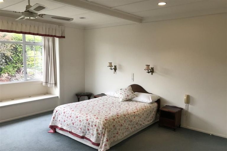 Photo of property in 14 Coleman Terrace, Hospital Hill, Napier, 4110