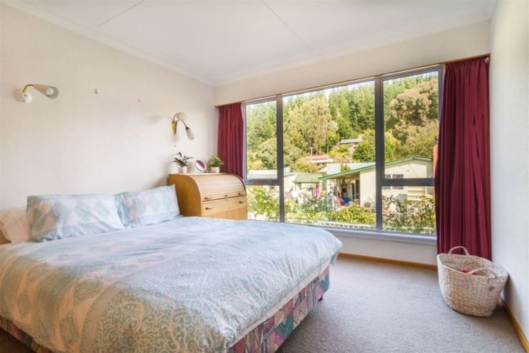 Photo of property in 11 Hopkins Street, Luggate, Cromwell, 9383