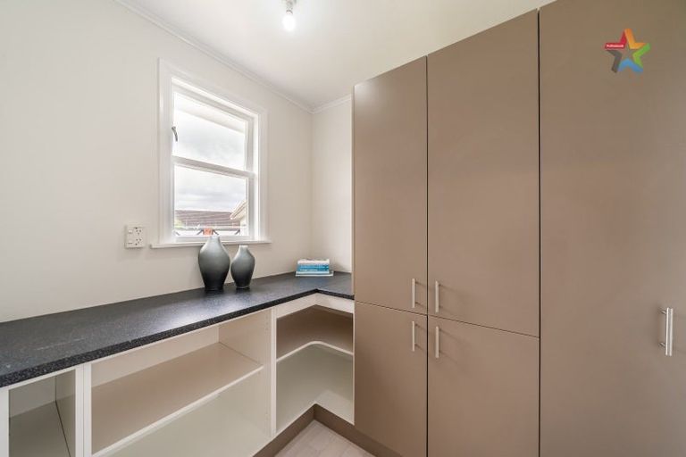 Photo of property in 20 Charles Street, Clouston Park, Upper Hutt, 5018