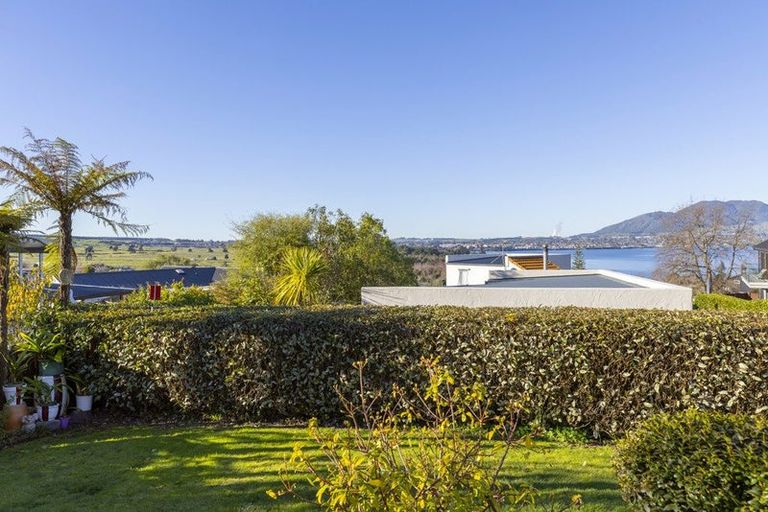 Photo of property in 718 Acacia Bay Road, Acacia Bay, Taupo, 3330