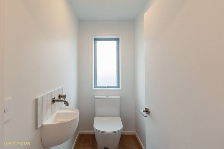 Photo of property in 112a Wildberry Street, Woolston, Christchurch, 8023