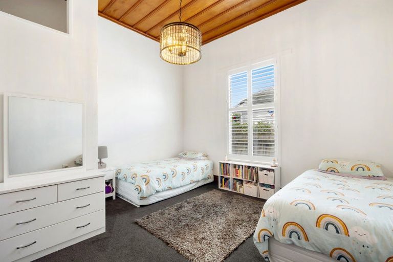 Photo of property in 59 Nelson Crescent, Napier South, Napier, 4110