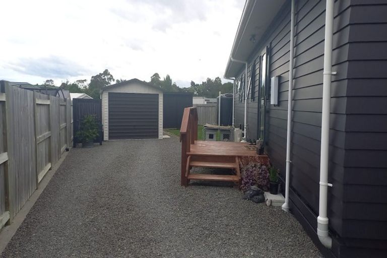 Photo of property in 18 Dee Street, Otane, 4202