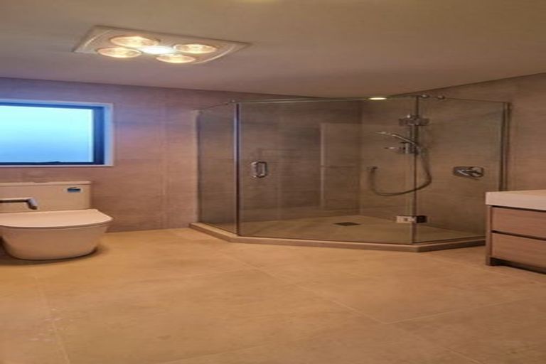 Photo of property in 10c Starling Place, Ranui, Auckland, 0612