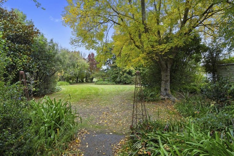 Photo of property in 124 Double Corner Road, Amberley, 7481
