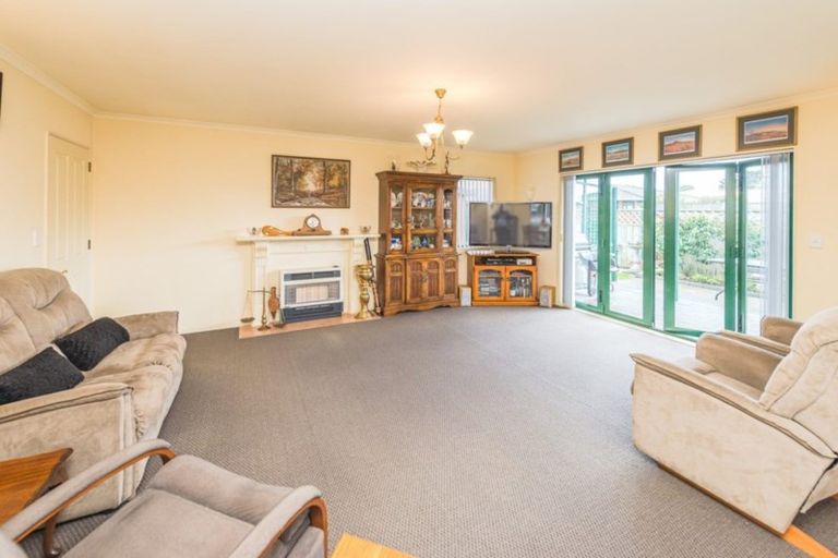 Photo of property in 16 Kelsi Street, Tawhero, Whanganui, 4501