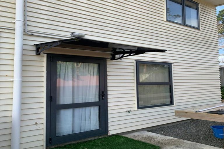 Photo of property in 45j Brandon Road, Glen Eden, Auckland, 0602