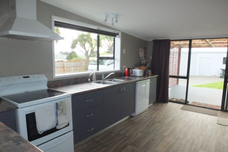 Photo of property in 6 Stoke Street, Oamaru, 9400