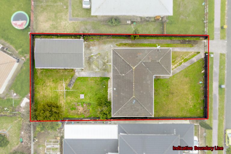 Photo of property in 11 Othello Drive, Clover Park, Auckland, 2023