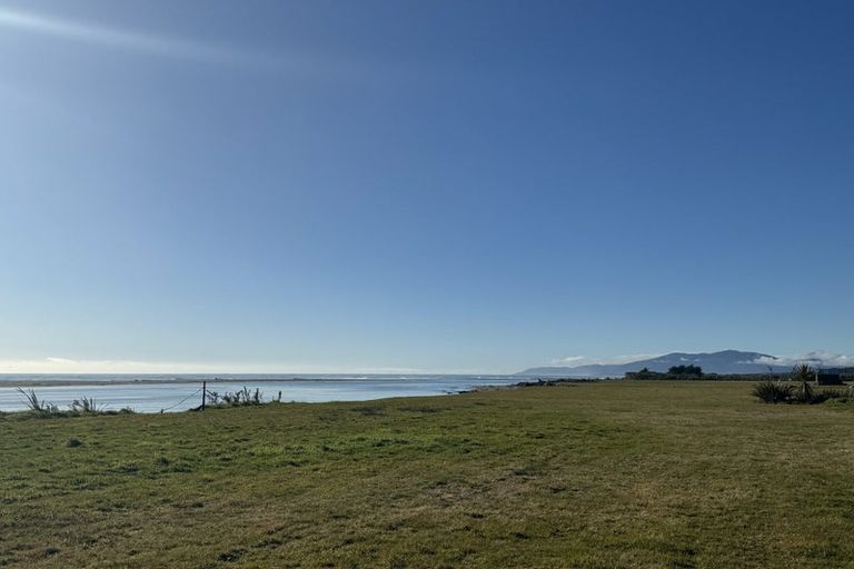 Photo of property in 9 Fox Moth Drive, Haast, 7886