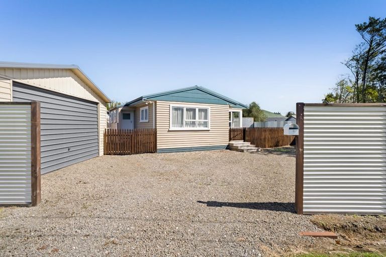 Photo of property in 4 Standish Street, New Plymouth, 4310