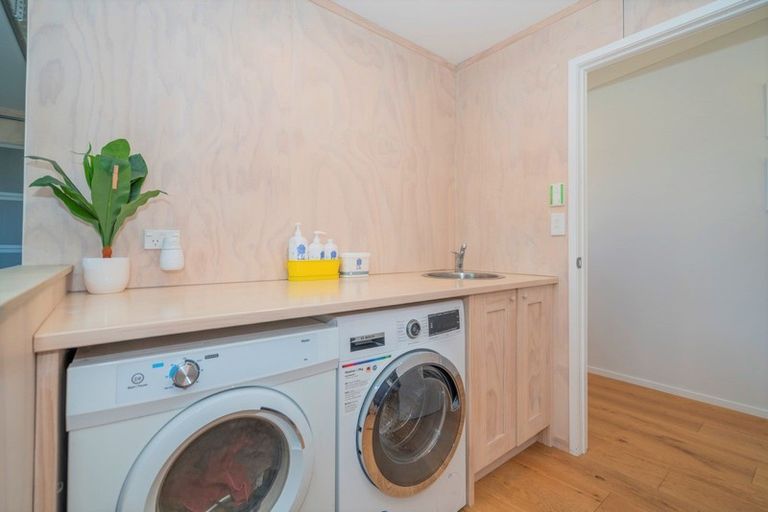 Photo of property in 130 Harbour Drive, Matarangi, Whitianga, 3592