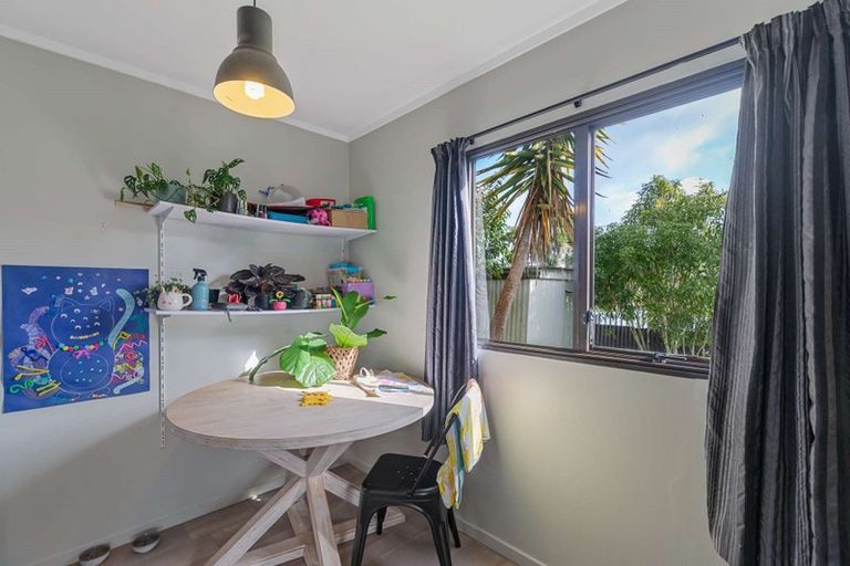 Photo of property in 64a East Street, Pukekohe, 2120