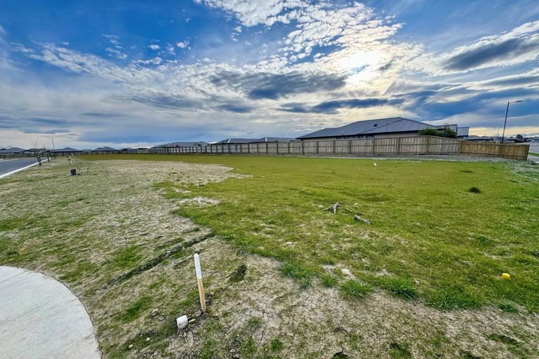 Photo of property in 2 Accadia Drive, Rolleston, 7614