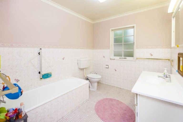 Photo of property in 57 Tawhai Street, Stokes Valley, Lower Hutt, 5019