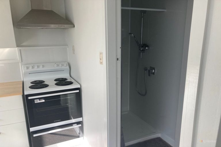 Photo of property in 100 Shearman Street, Waimate, 7924